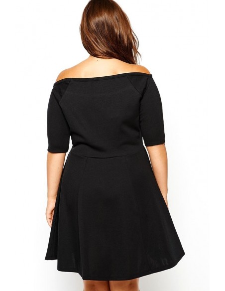 Vestido negro cuello barco
