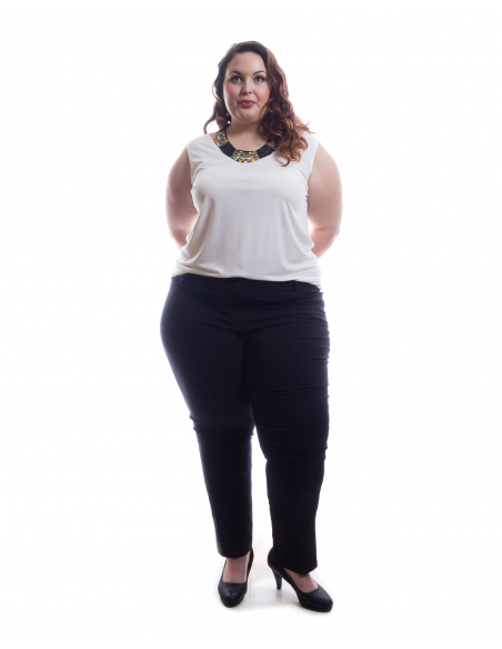 Pantalón negro tipo jean