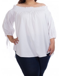 Blusa cuello barco blanca 2