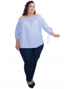 Blusa cuello barco azul rayitas