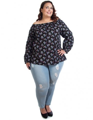 Blusa cuello barco estampada