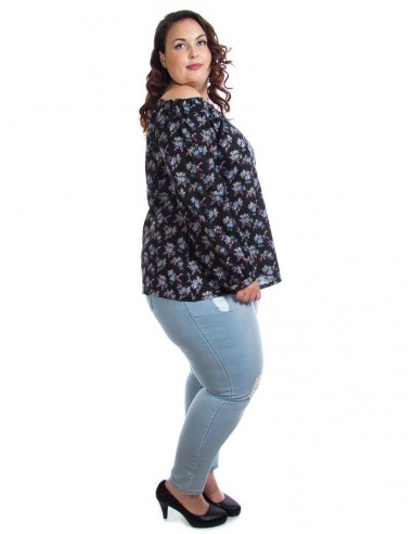 Blusa cuello barco estampada