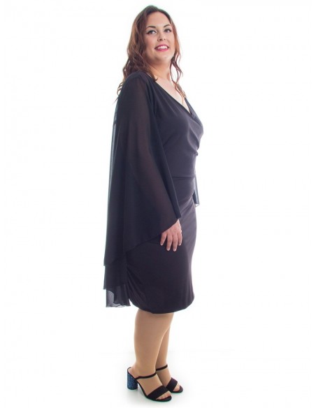 Vestido negro capa